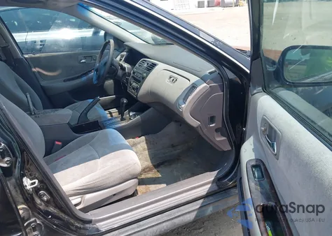 2002 Honda Accord 2.3 Se z USA, uszkodzony, nr VIN 1HGCG56782A077935